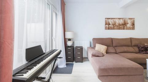 Foto 4 de Casa adosada en venda a Avinguda del Garrofer, Pedreguer, Alicante