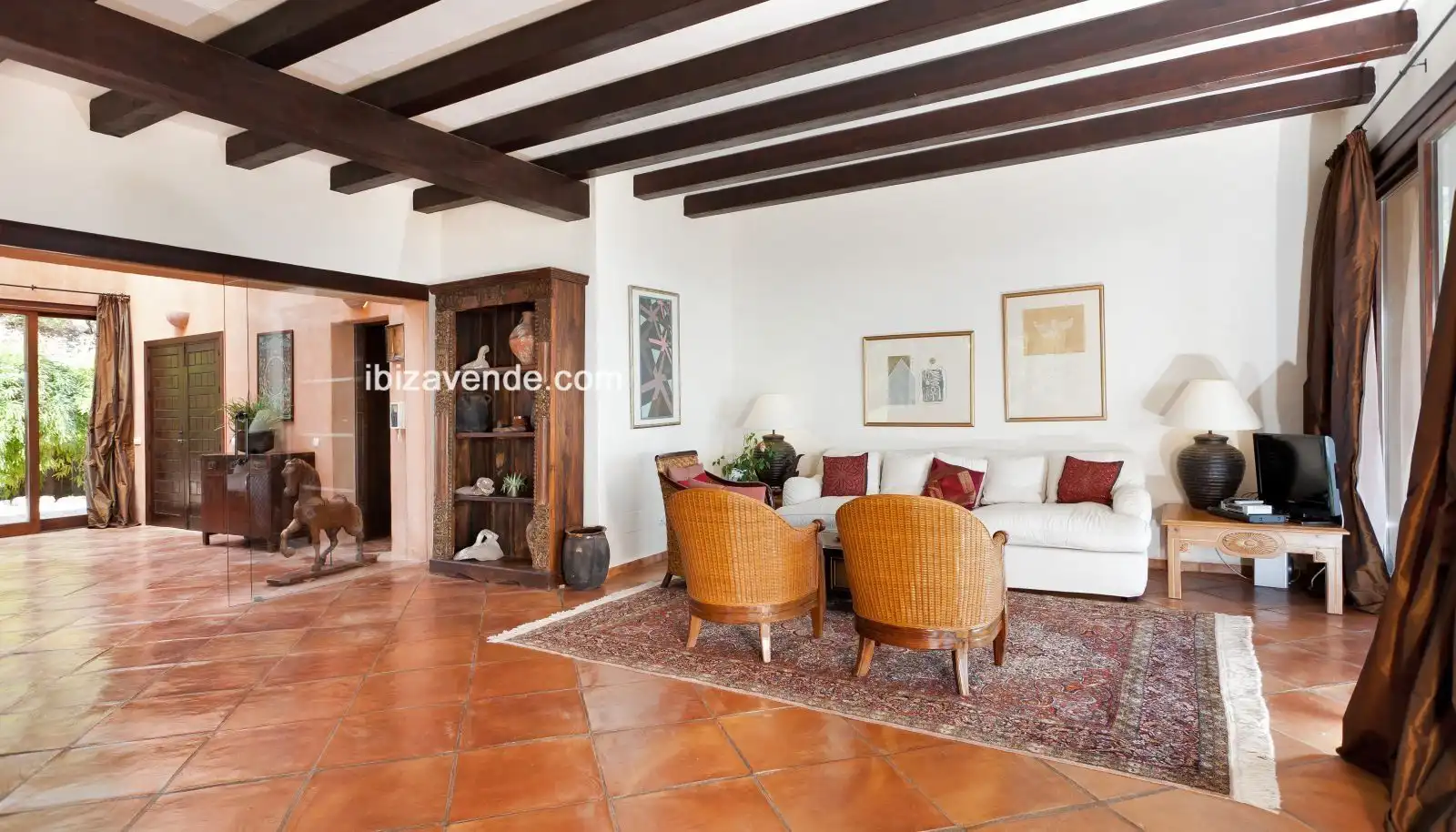 Detached house with pool for sale in C. de San Jaime, imagen 5
