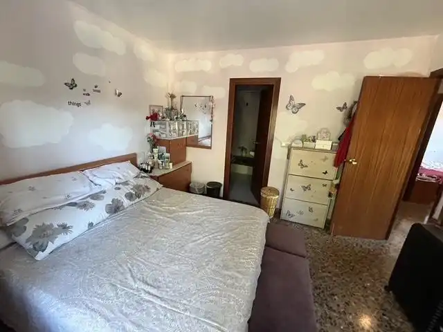 Bedroom of Flat for sale in Zaragoza  with Heating