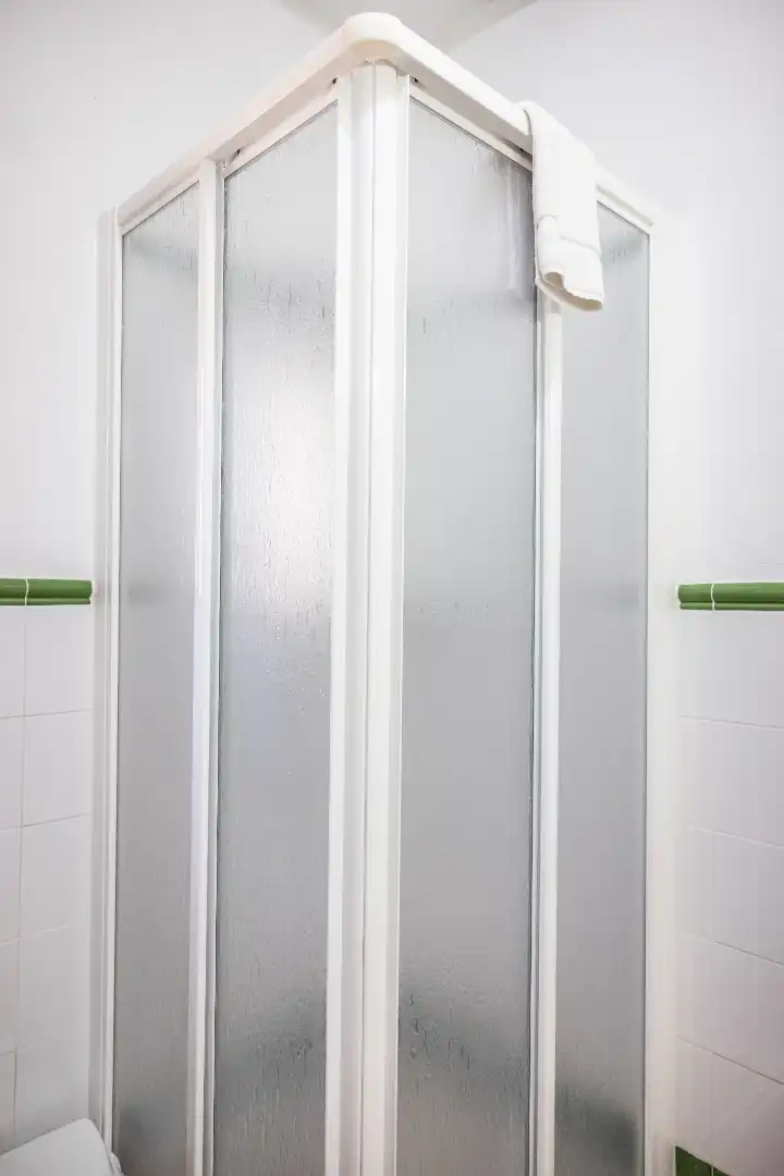 Baño de Finca rústica en venta en Montejaque con Aire acondicionado, Jardín privado y Terraza