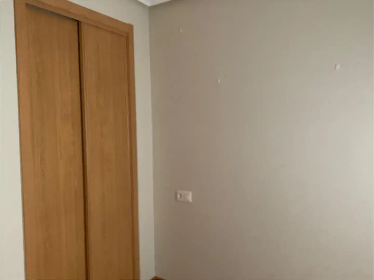 Habitación de Piso en venta en A Rúa  con Parquet y Trastero