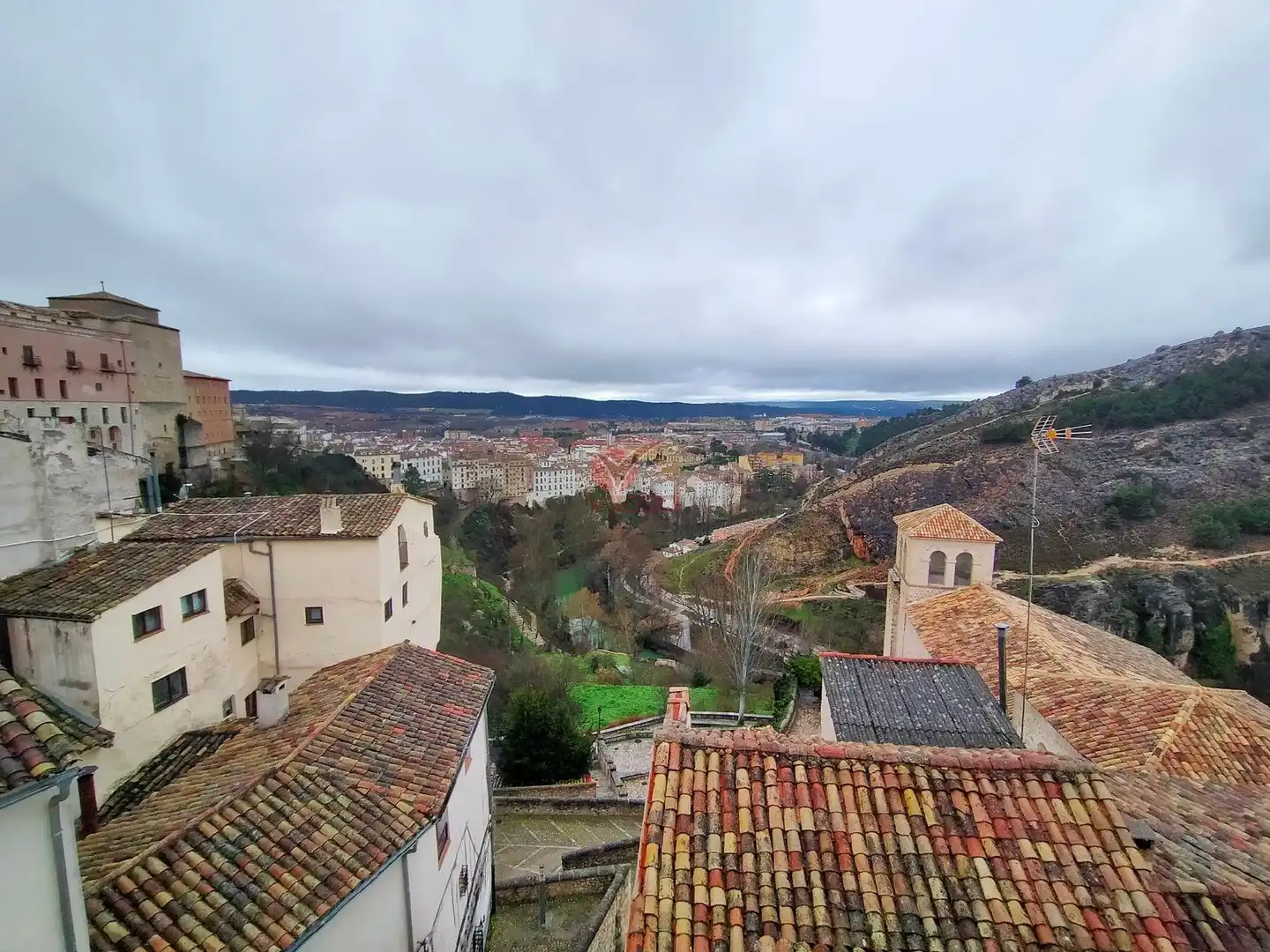 Außenansicht von Haus oder Chalet zum Verkauf in Cuenca