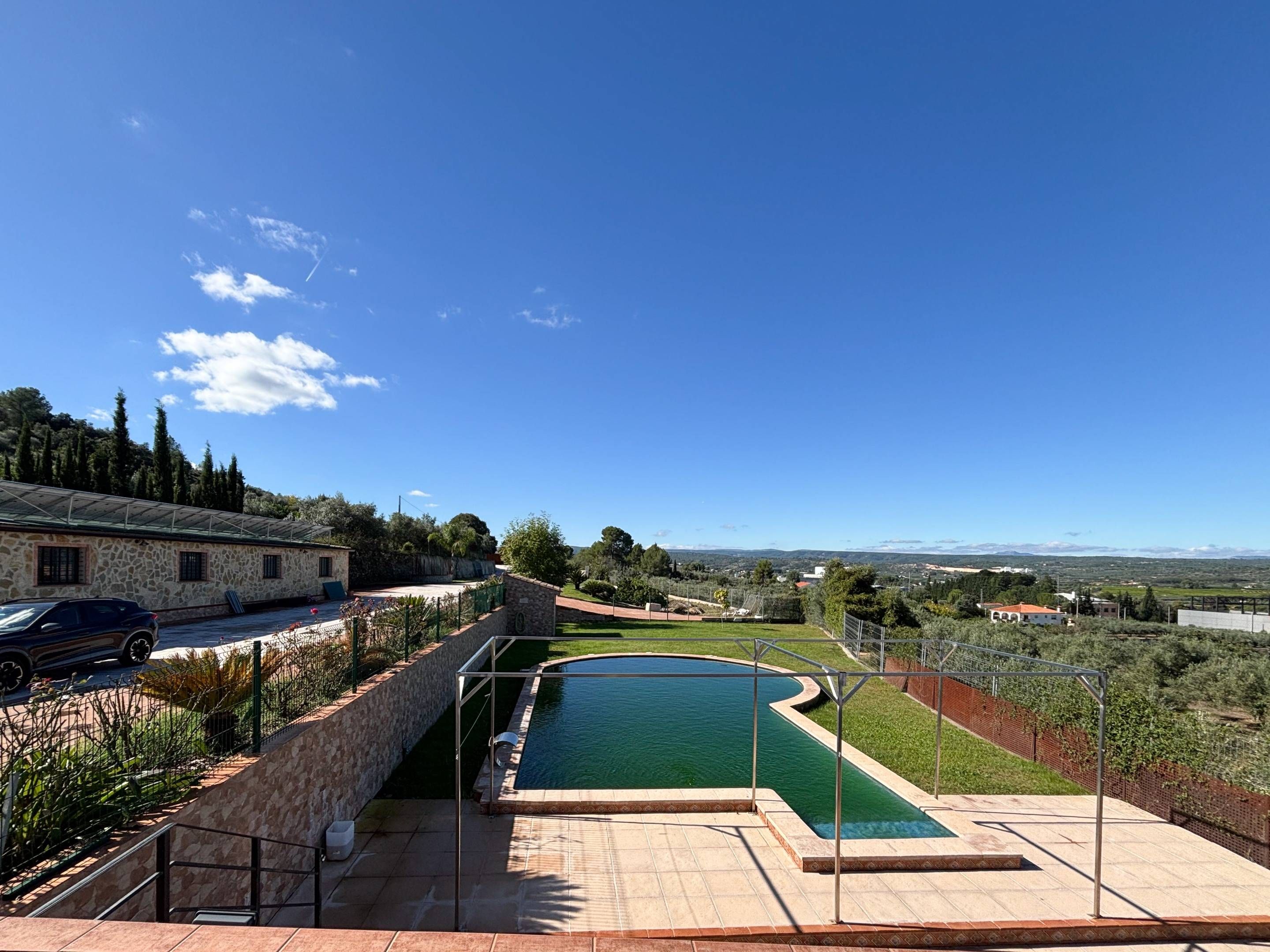 Swimming pool of House or chalet for sale in Enguera  with Air Conditioner, Heating and Private garden