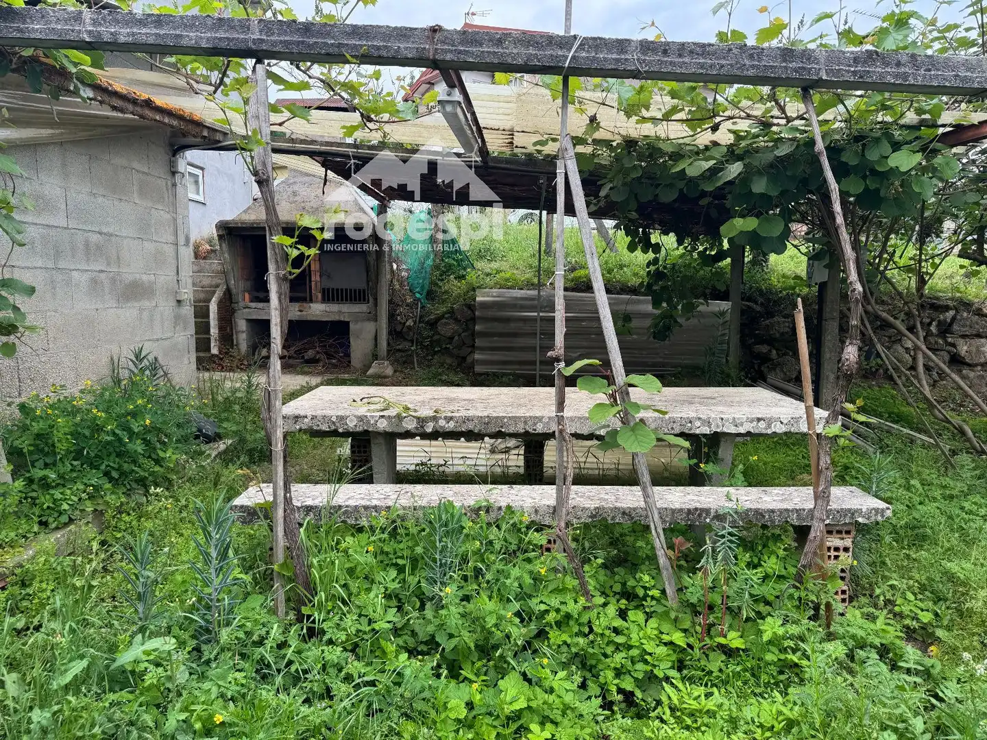 Casa o xalet en venda en Crecente amb Traster i Moblat