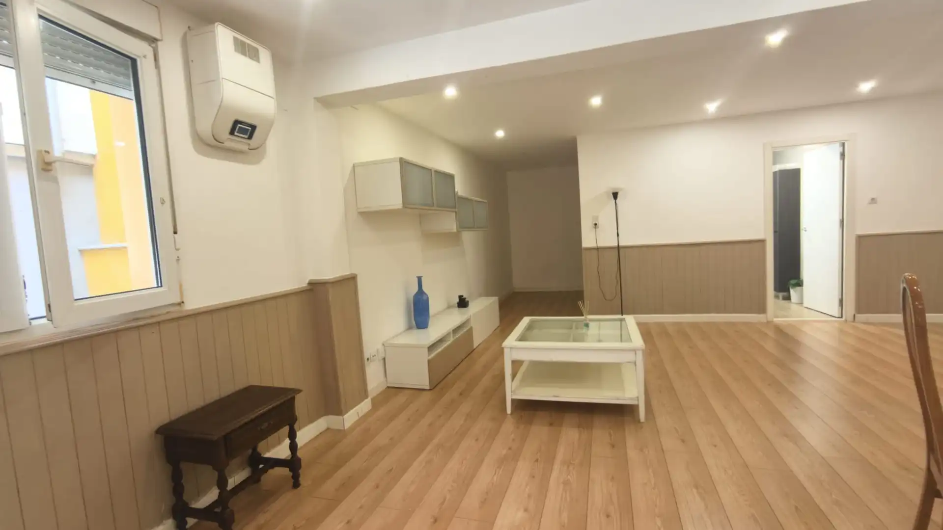 Pis de lloguer en Avilés amb Calefacció, Parquet i Moblat