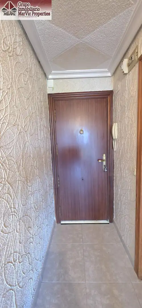Apartamento en venta en Benidorm con Aire acondicionado, Jardín privado y Amueblado