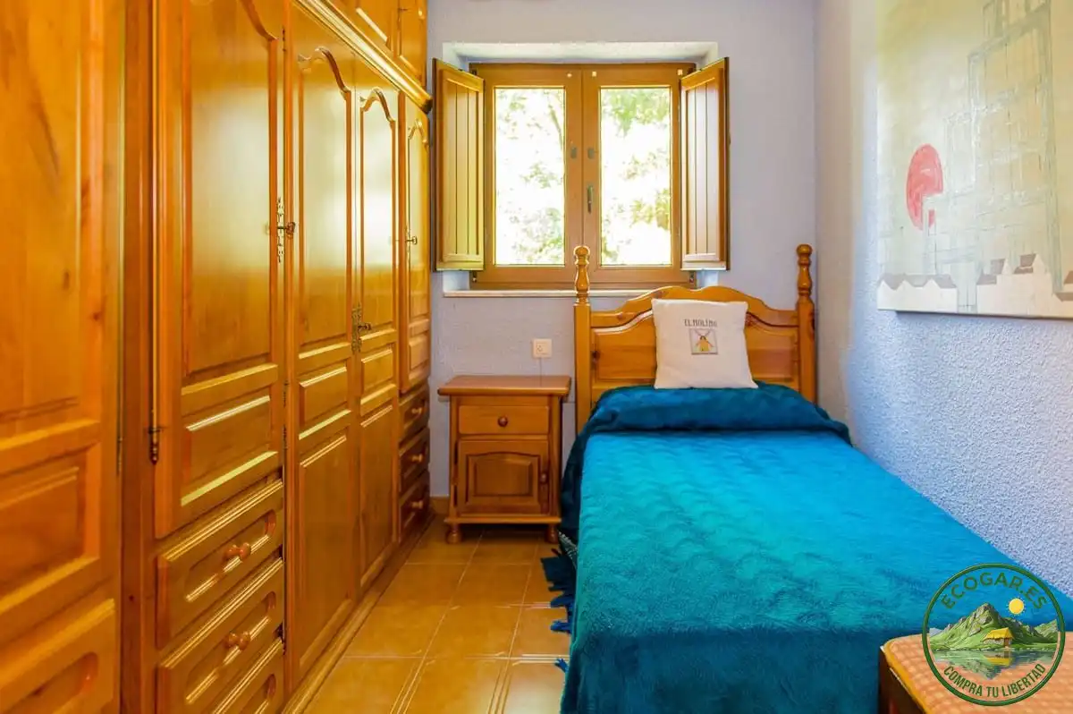 Habitación de Casa o chalet en venta en Cabrillanes con Calefacción, Trastero y Amueblado