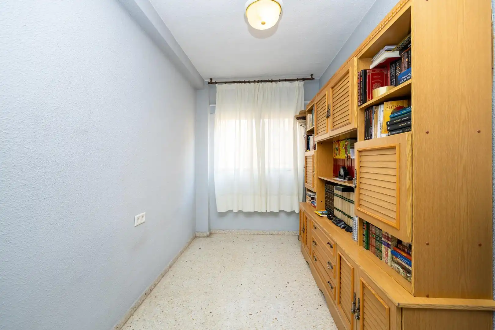 Habitación de Planta baja en venta en Granada