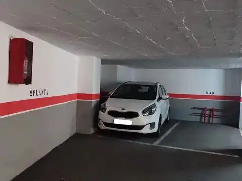 Aparcament de Garatge en venda en Málaga amb Alarma