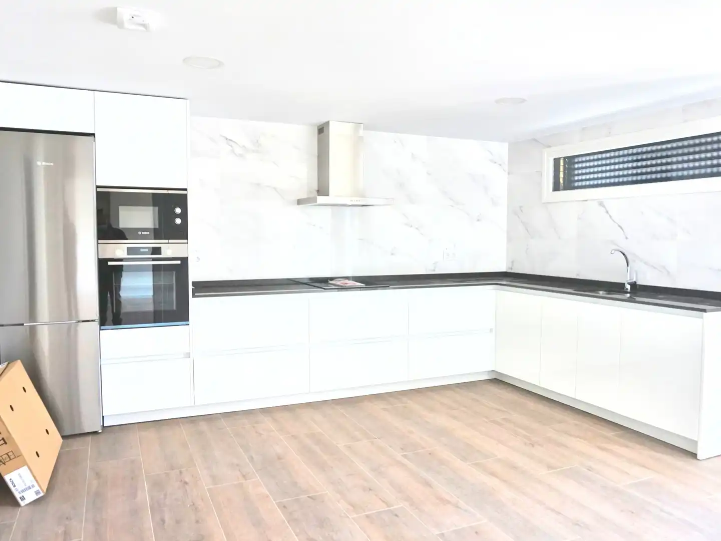 Küche von Wohnung zur Miete in Colmenar Viejo mit Terrasse, Abstellraum und Schwimmbad