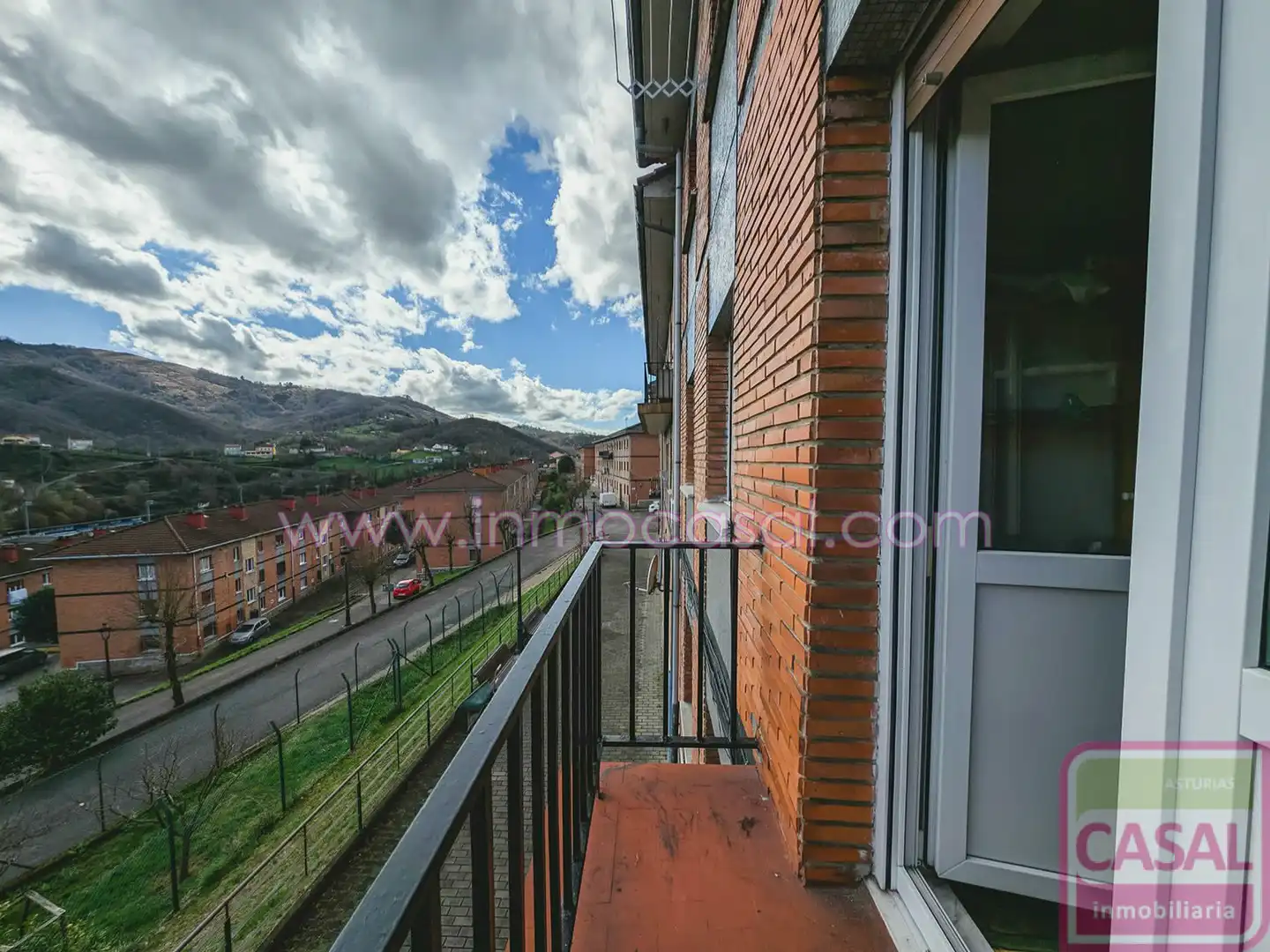 Exterior view of Flat for sale in Langreo  with Terrace and Storage room