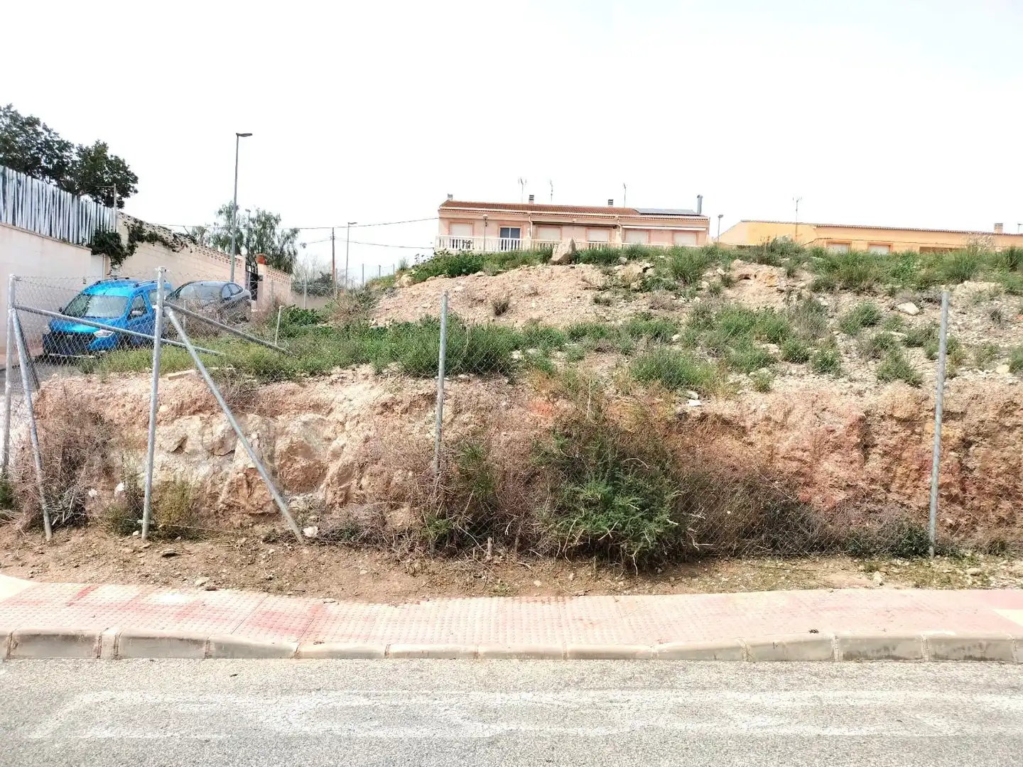 Residential land for sale in Sax