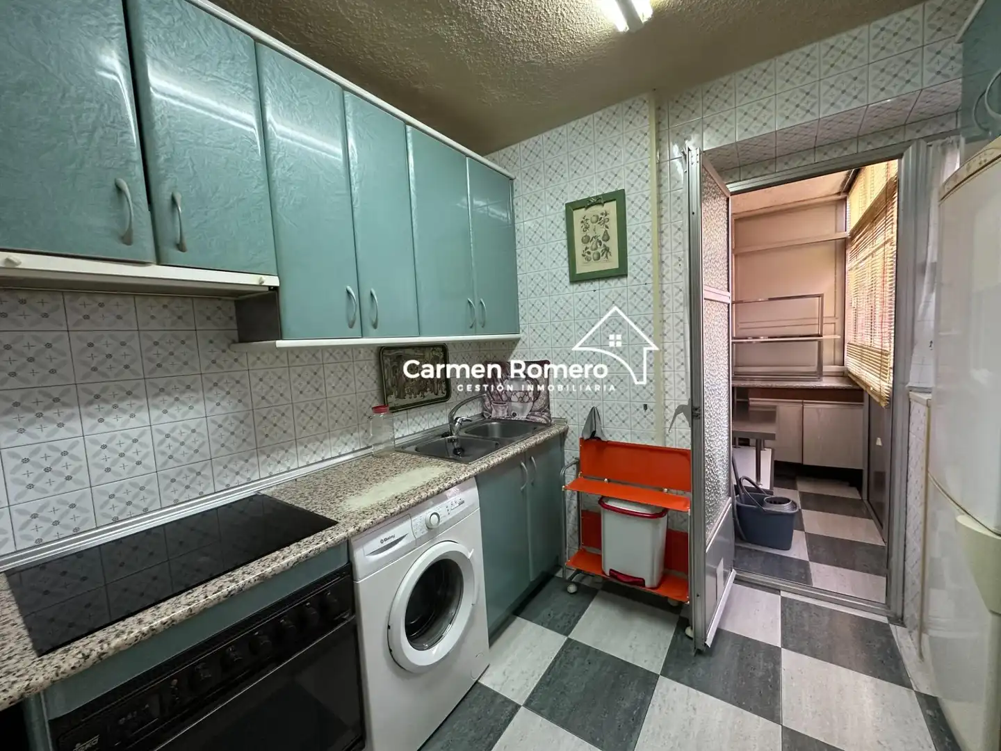 Kitchen of Flat for sale in Salamanca  with Heating and Balcony