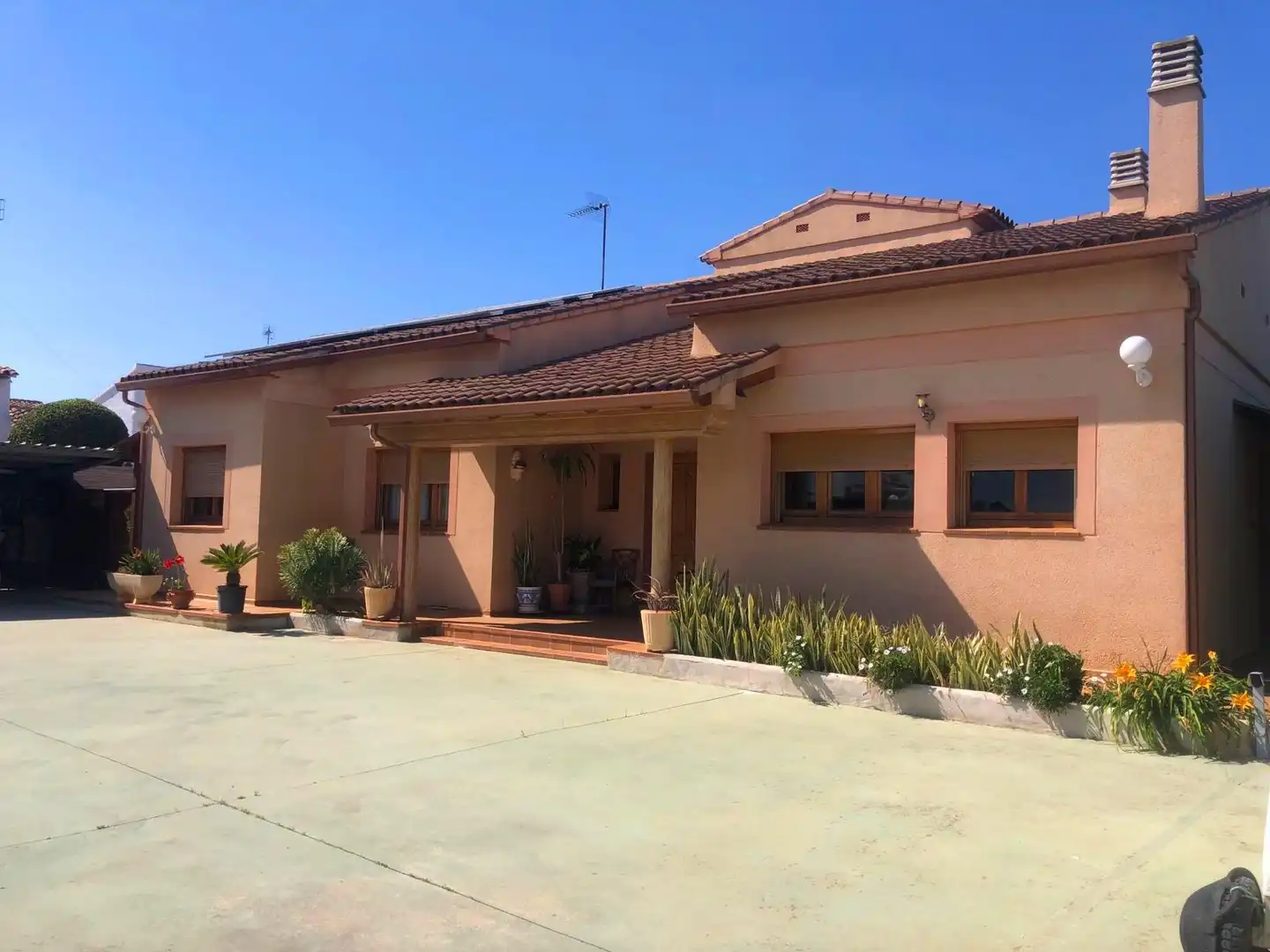 Vista exterior de Casa o chalet de alquiler en Dénia con Aire acondicionado, Calefacción y Jardín privado