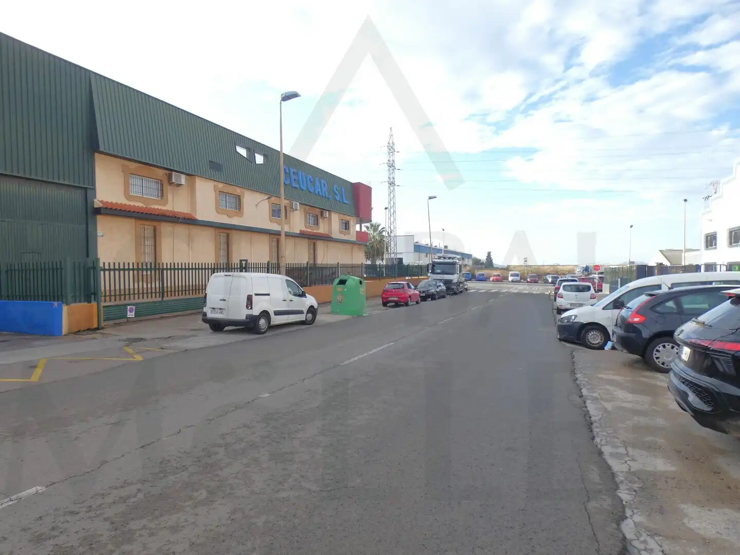 Parkplatz von Fabrikhallen zur Miete in Cartagena ciudad