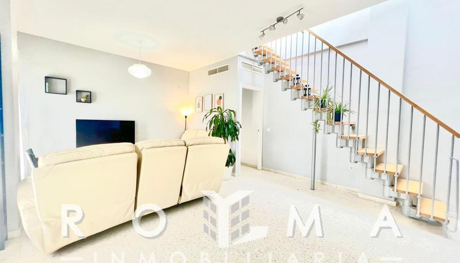 Photo 1 of Duplex to rent in El Cano - Los Bermejales, Sevilla