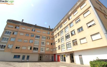 Außenansicht von Wohnungen zum verkauf in Lugo Capital mit Terrasse