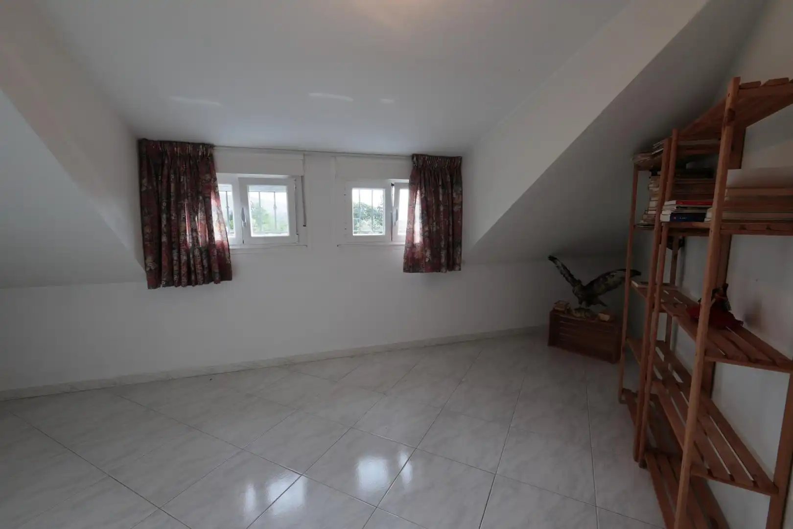 Habitación de Finca rústica en venta en Castropodame con Calefacción y Piscina