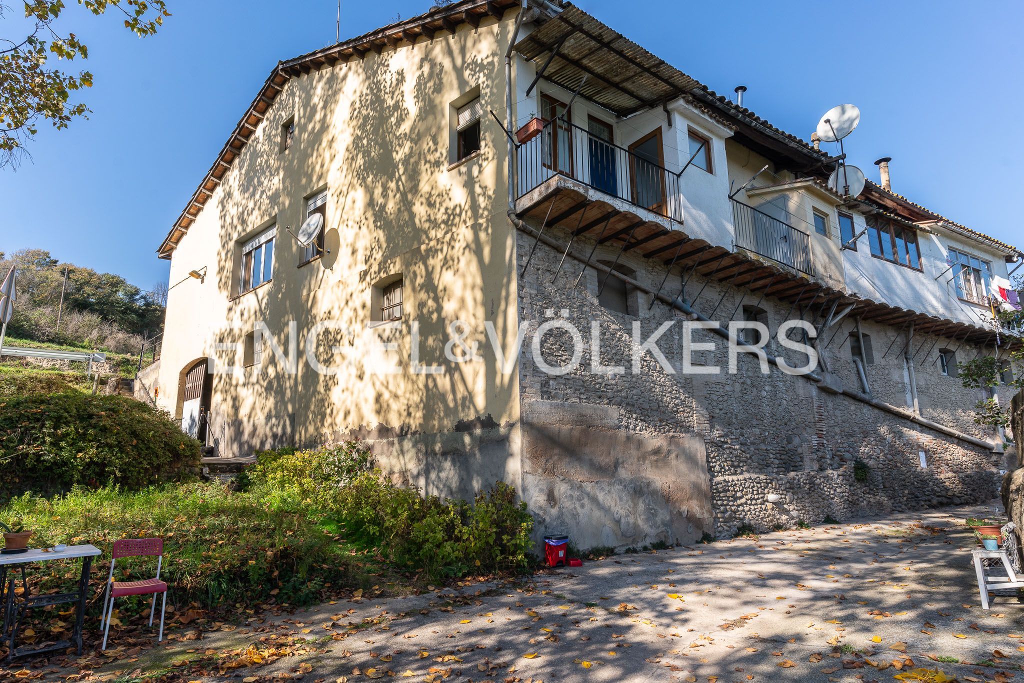Exterior view of Single-family semi-detached for sale in Les Masies de Voltregà  with Heating, Storage room and Balcony
