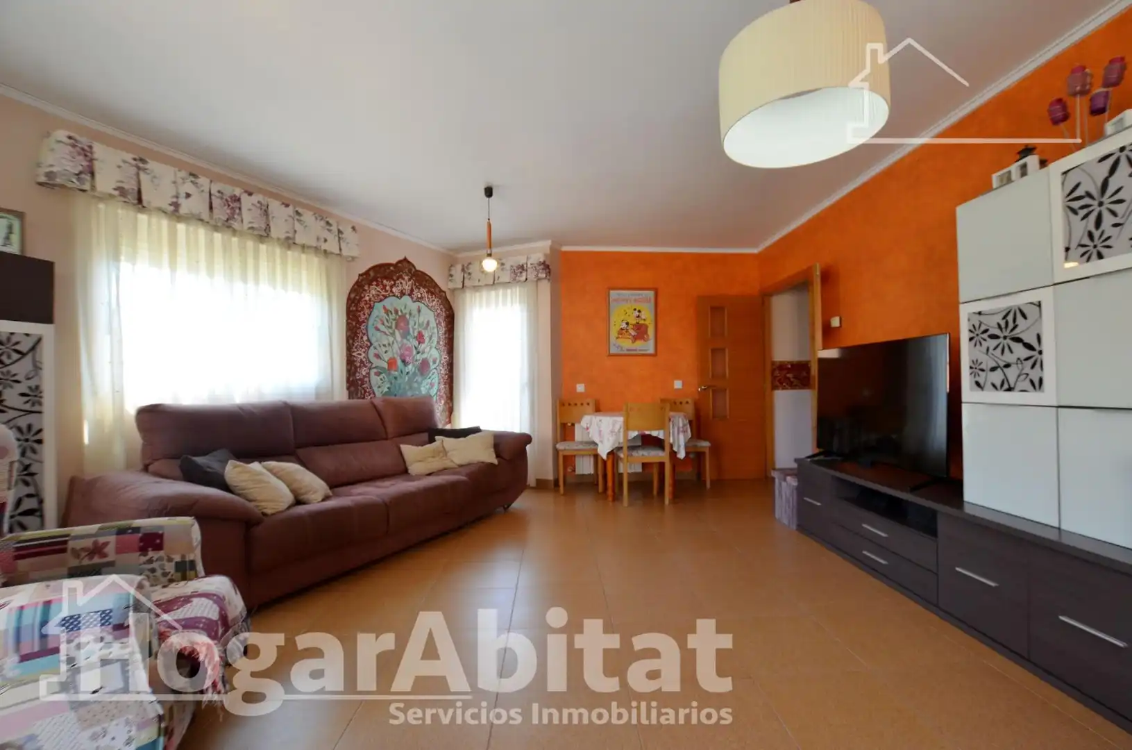 Sala de estar de Piso en venta en Tavernes de la Valldigna con Trastero