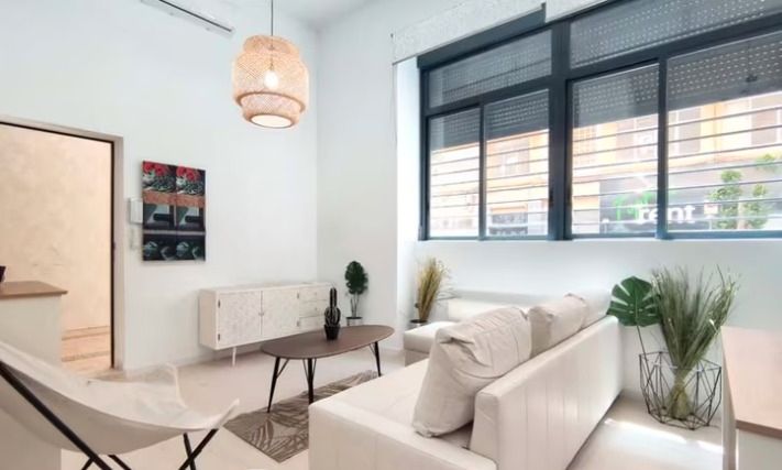 Sala d'estar de Planta baixa de lloguer en Alicante / Alacant amb Aire condicionat, Calefacció i Moblat