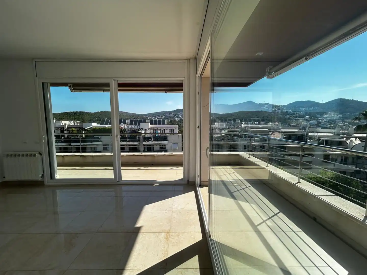 Terrasse von Wohnung zum Verkauf in Sitges mit Klimaanlage, Heizung und Terrasse