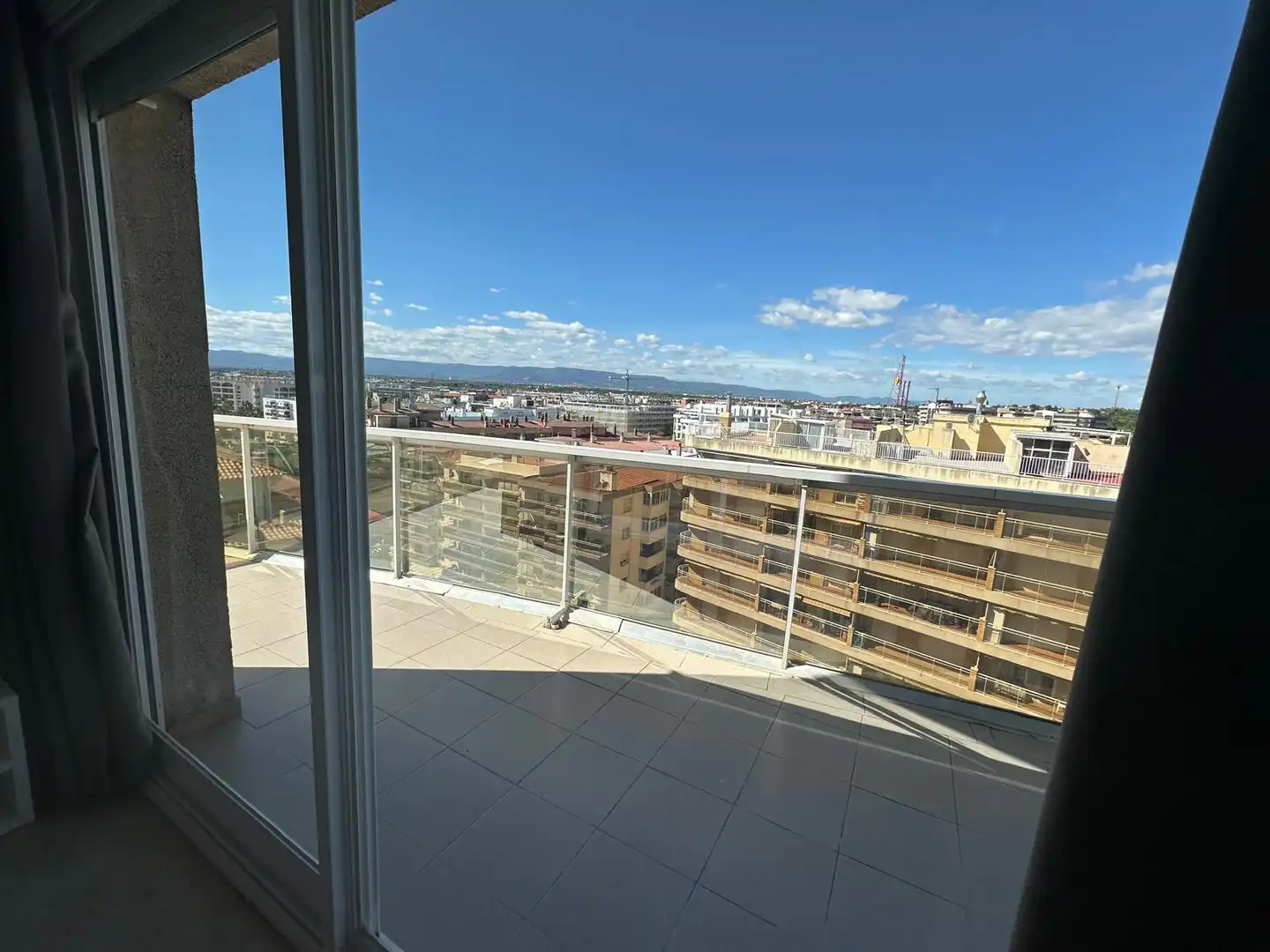 Vista exterior de Pis en venda en Salou amb Aire condicionat, Terrassa i Moblat