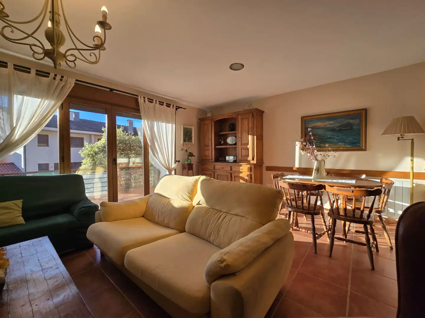 Sala de estar de Casa o chalet en venta en Llanes con Calefacción y Terraza