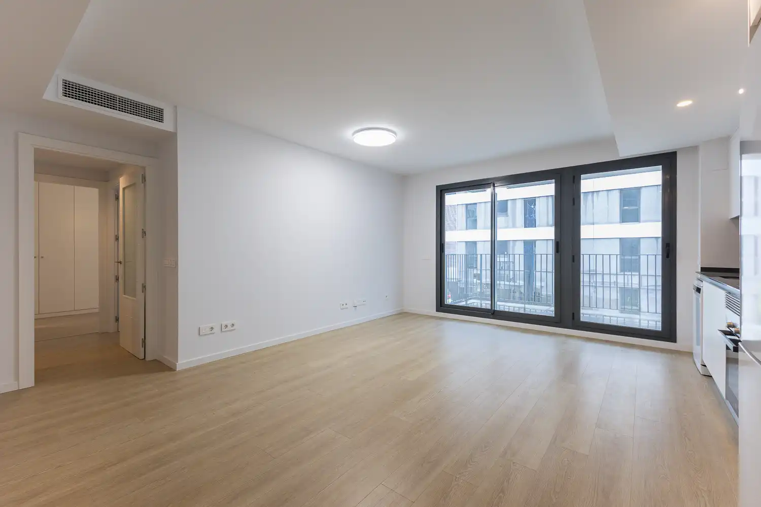 Sala de estar de Piso de alquiler en Dénia con Aire acondicionado, Calefacción y Trastero