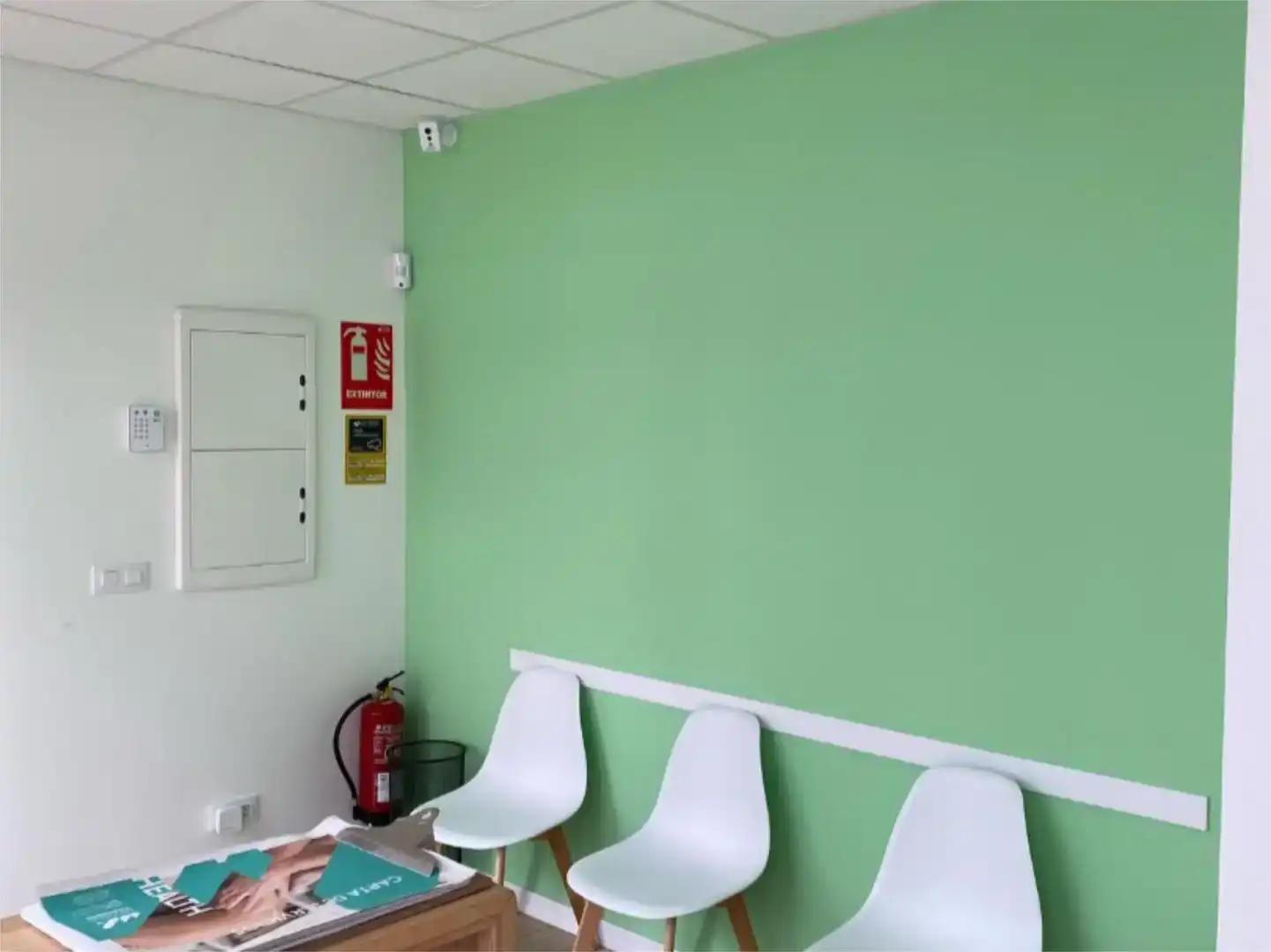 Office for rent in Es Castell