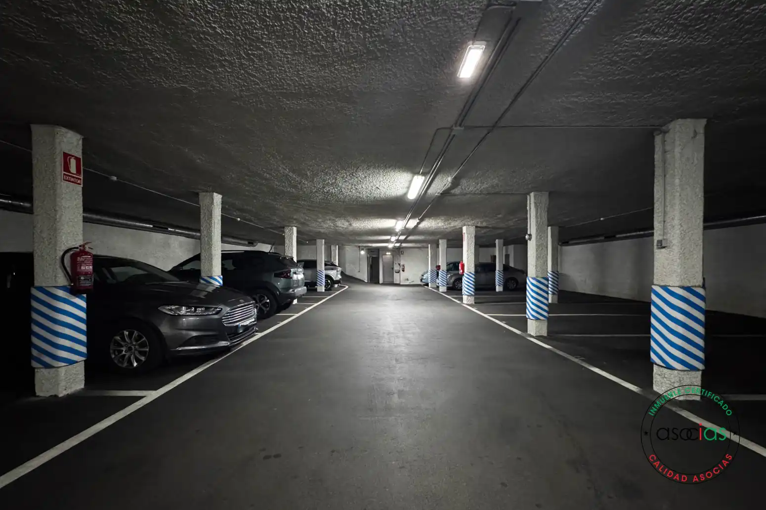 Parking of Flat for sale in Sur
