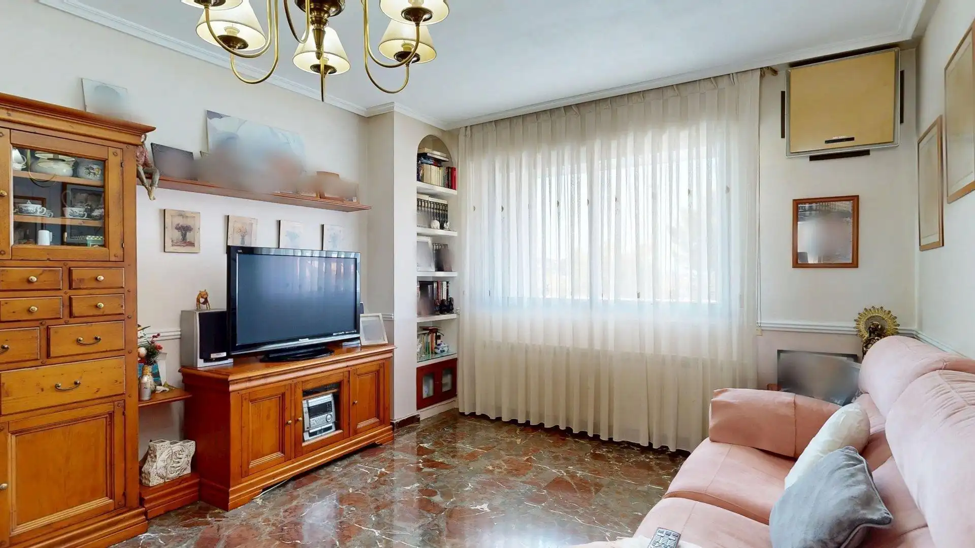 Sala de estar de Casa adosada en venta en Zaragoza con Aire acondicionado, Calefacción y Terraza