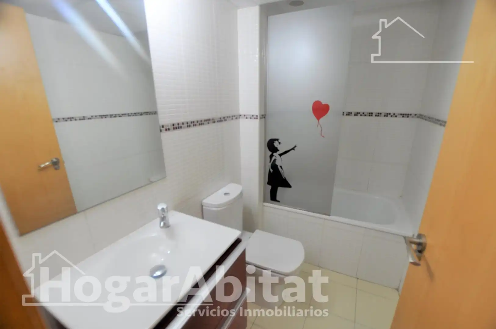 Baño de Piso en venta en Mislata con Aire acondicionado