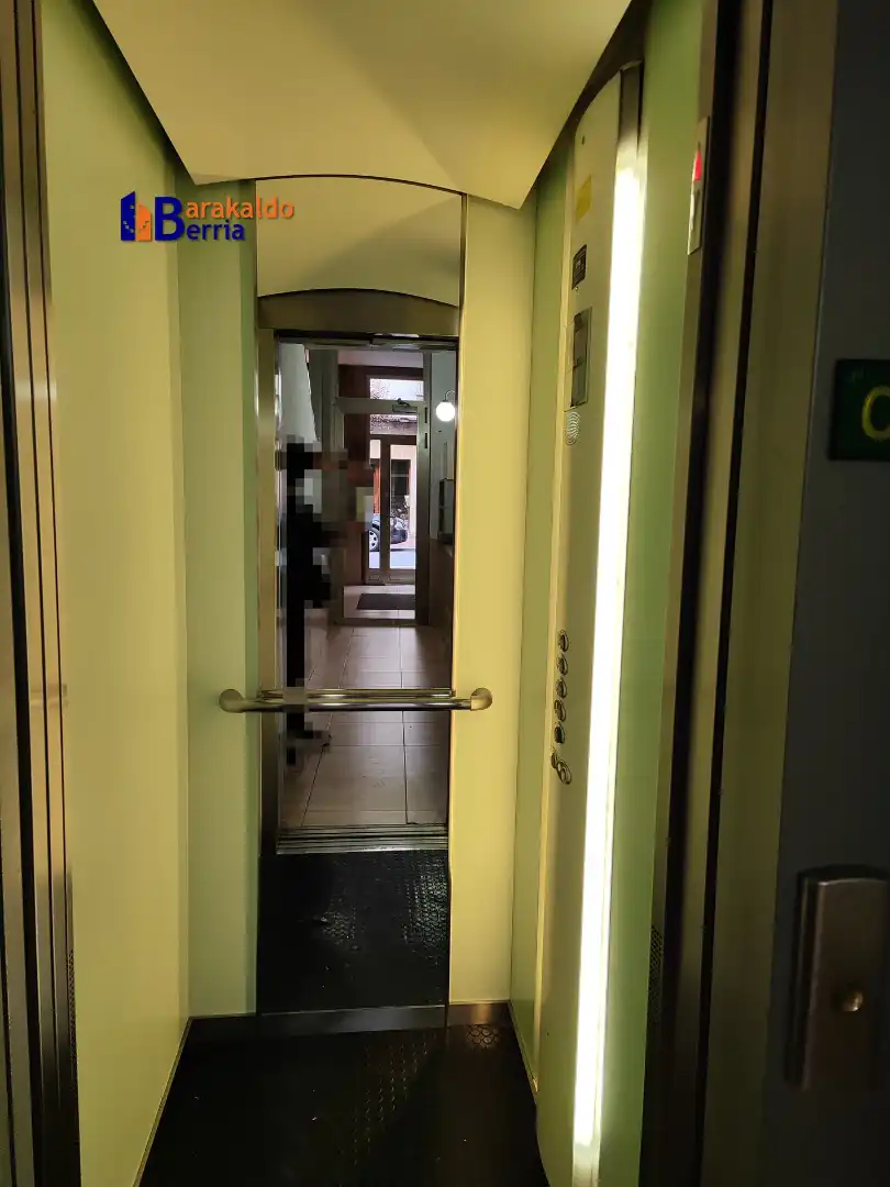 Pis amb terrassa en venda a Bizkaia Kalea, imagen 28