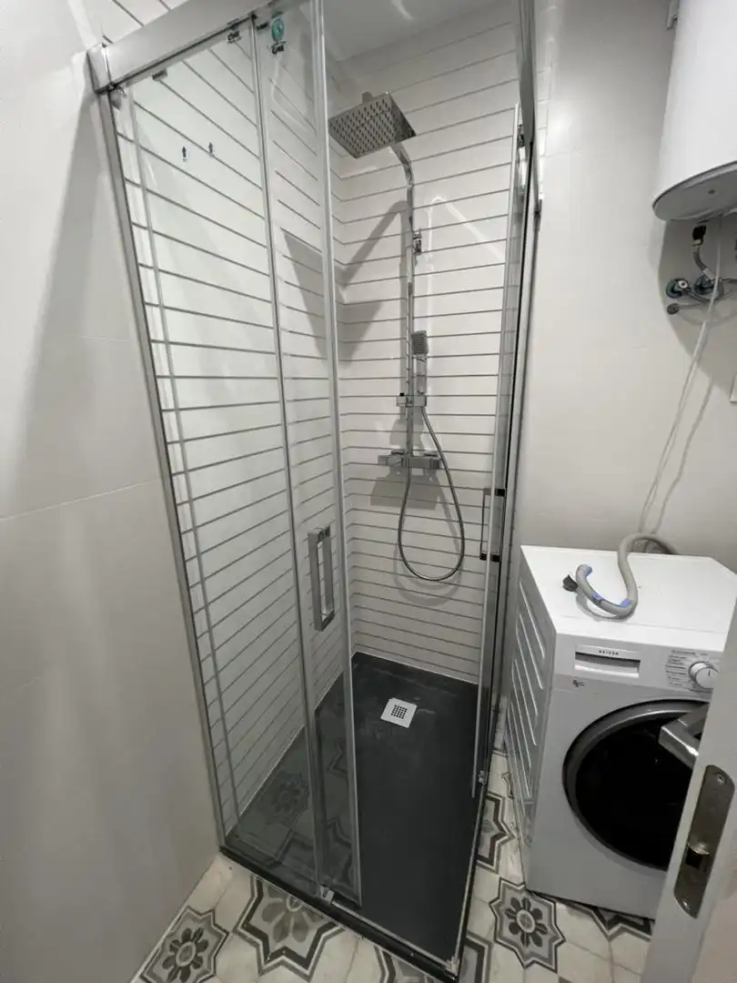 Bathroom of Apartments for sale in Salamanca  with Terrace and Balcony