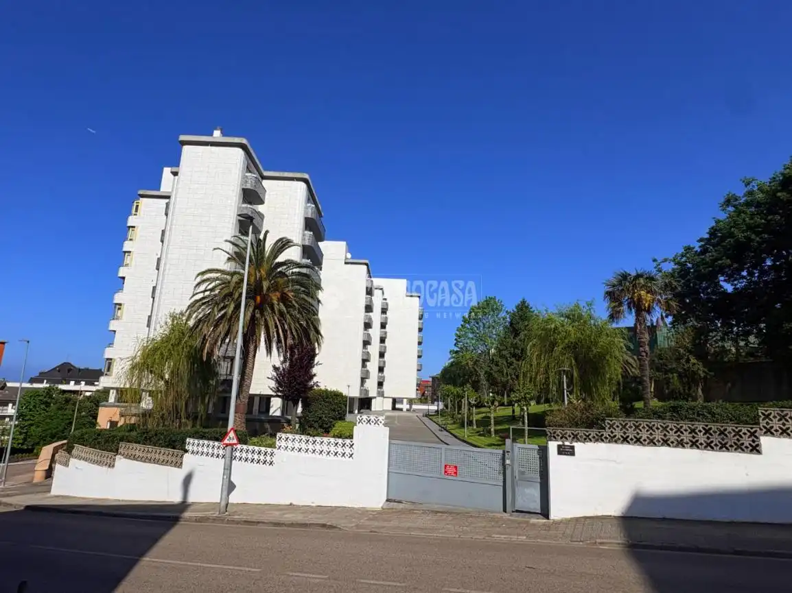 Vista exterior de Piso en venta en Santander con Calefacción
