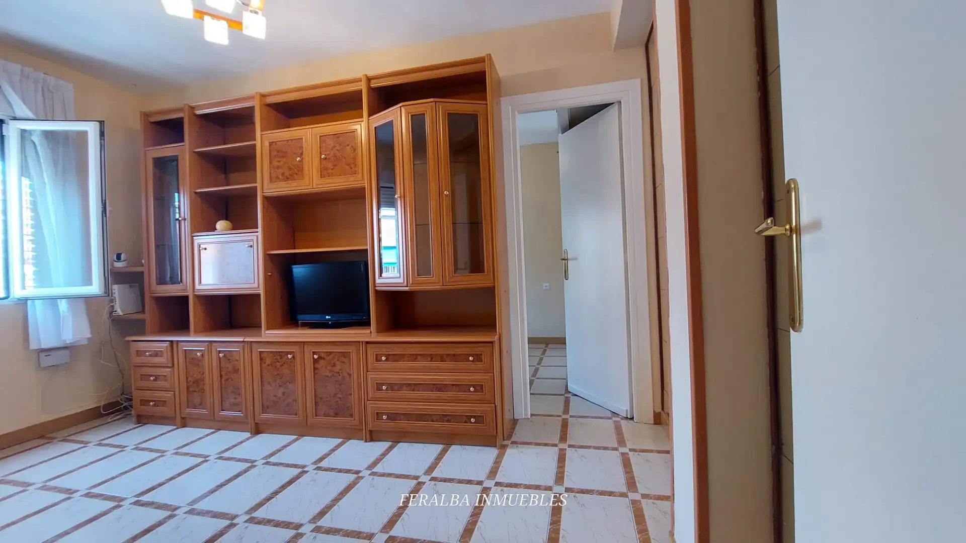 Wohnzimmer von Wohnung zum Verkauf in Madrid mit Klimaanlage, Heizung und Terrasse