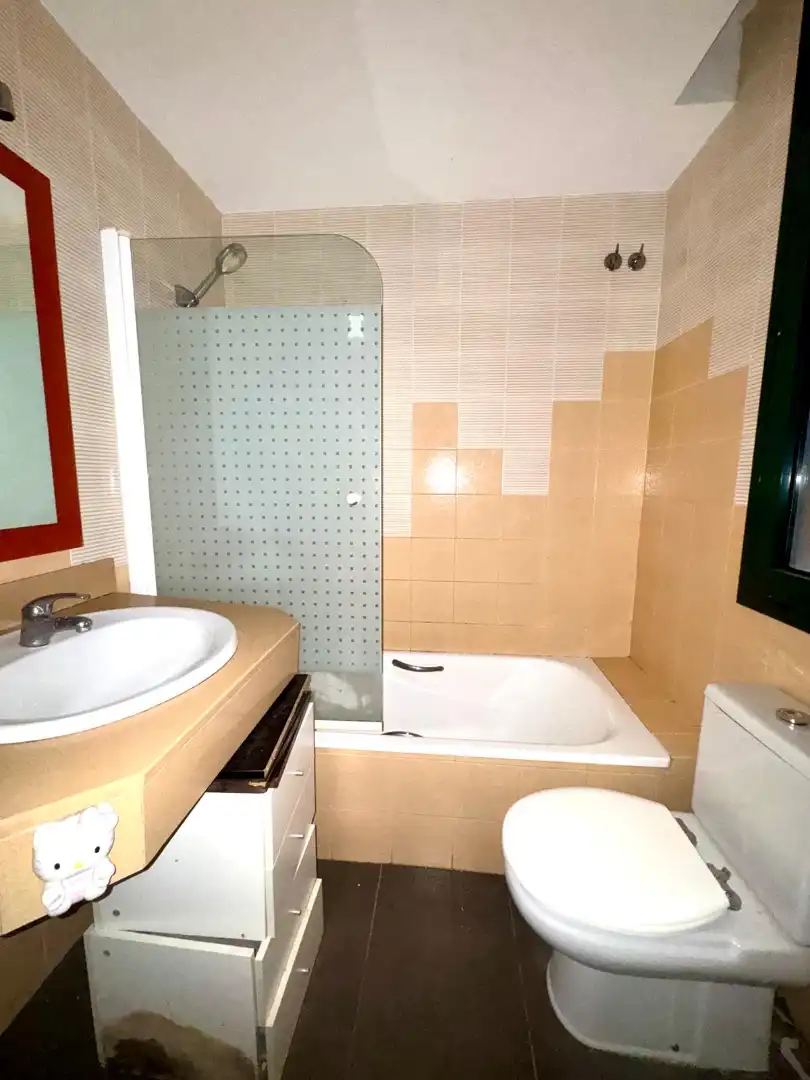Baño de Casa o chalet en venta en Vall-llobrega con Calefacción