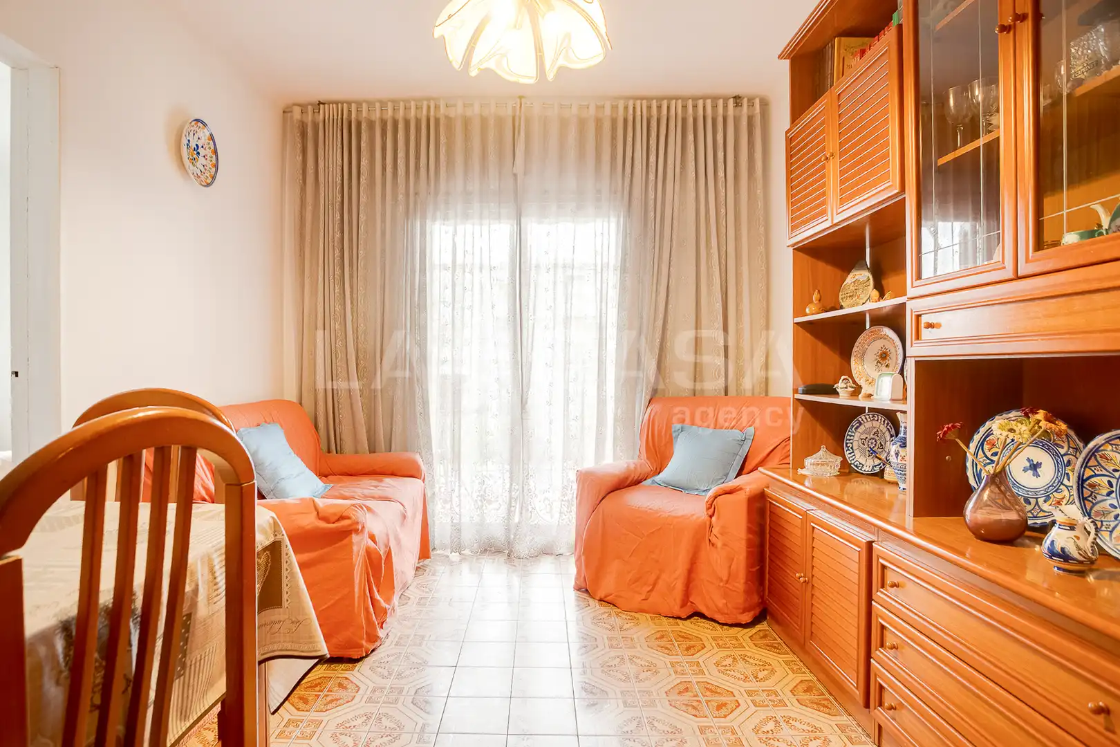 Piso con ascensor en venta en Besós