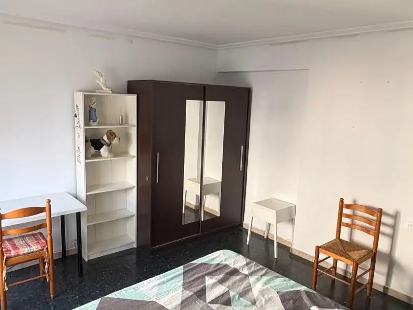 Flat for rent in Valencia, Valencia