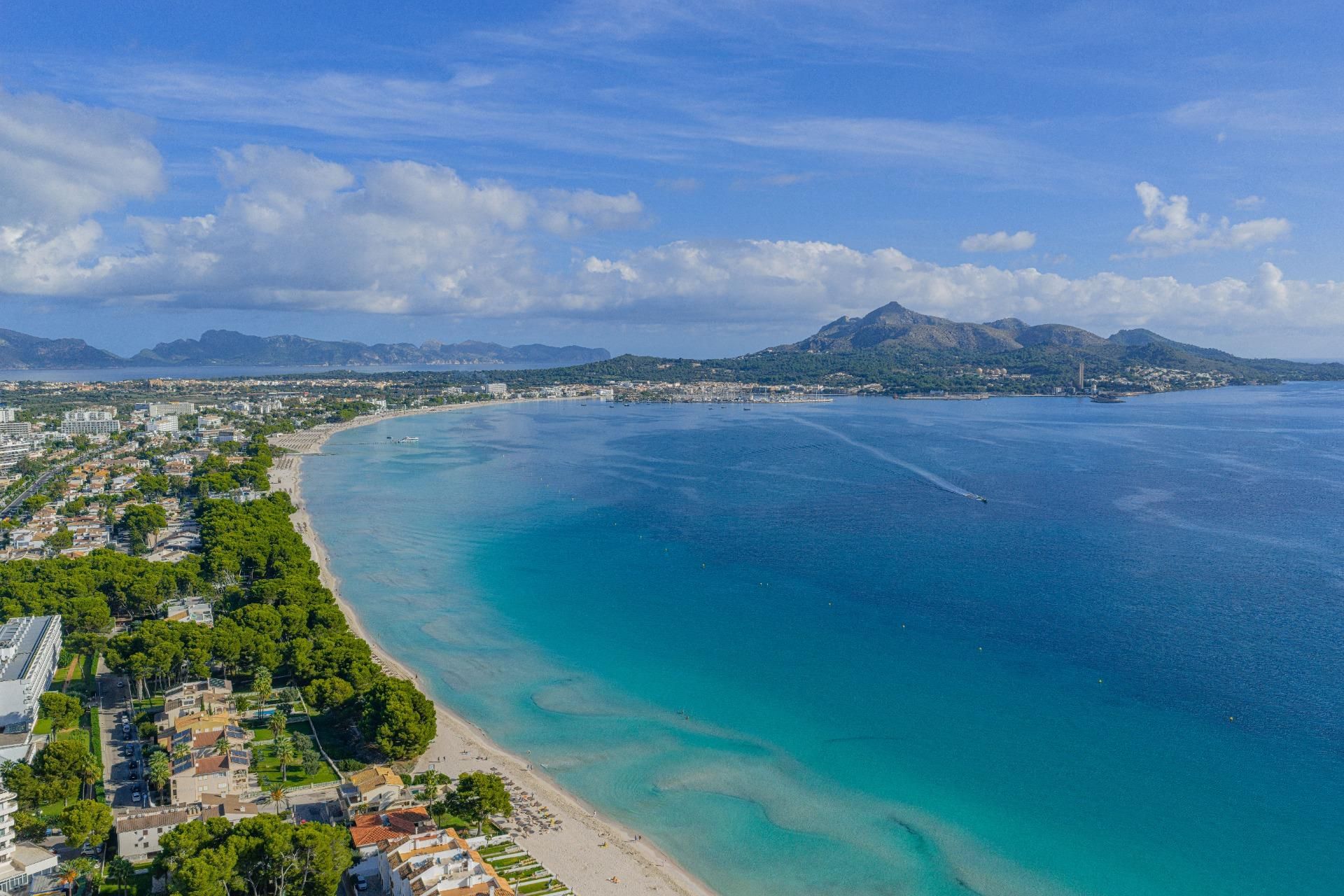 Exterior view of Attic for sale in Alcúdia  with Air Conditioner and Terrace
