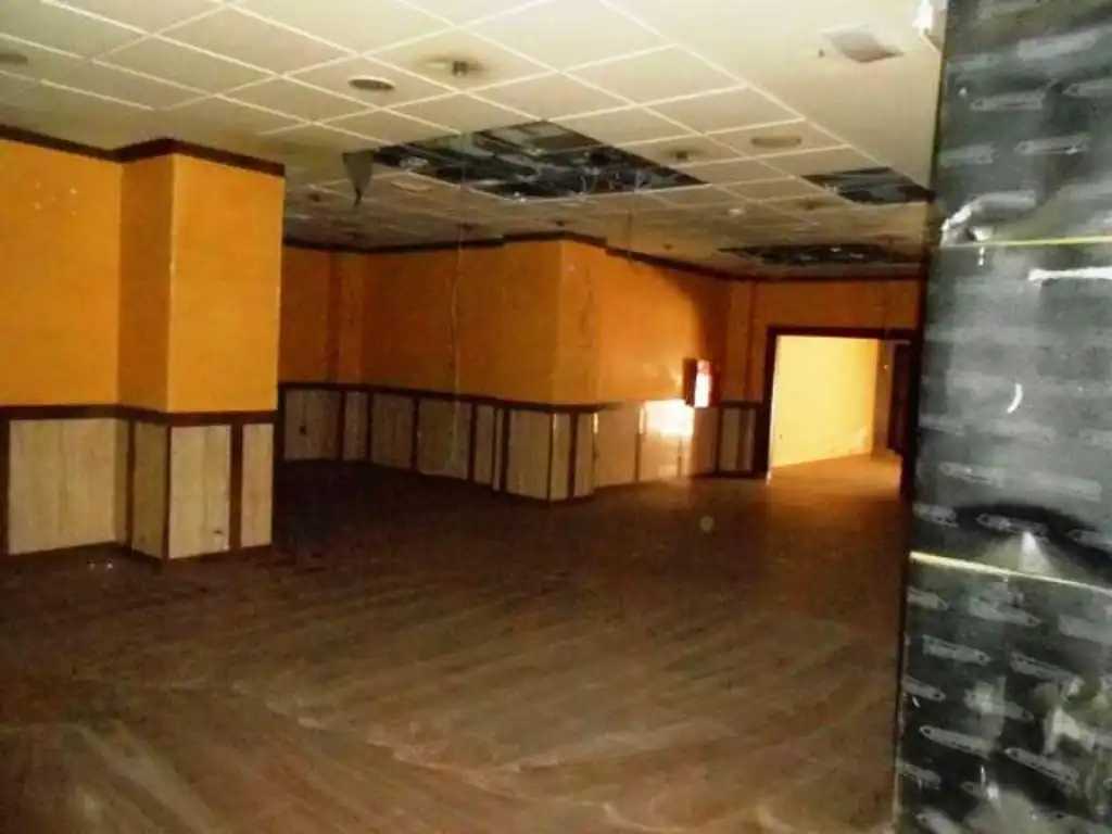 Local comercial en venda a Calle la Carolina, imagen 28
