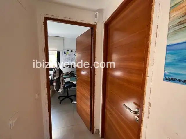 Detached house with pool for sale in Ferran, imagen 31