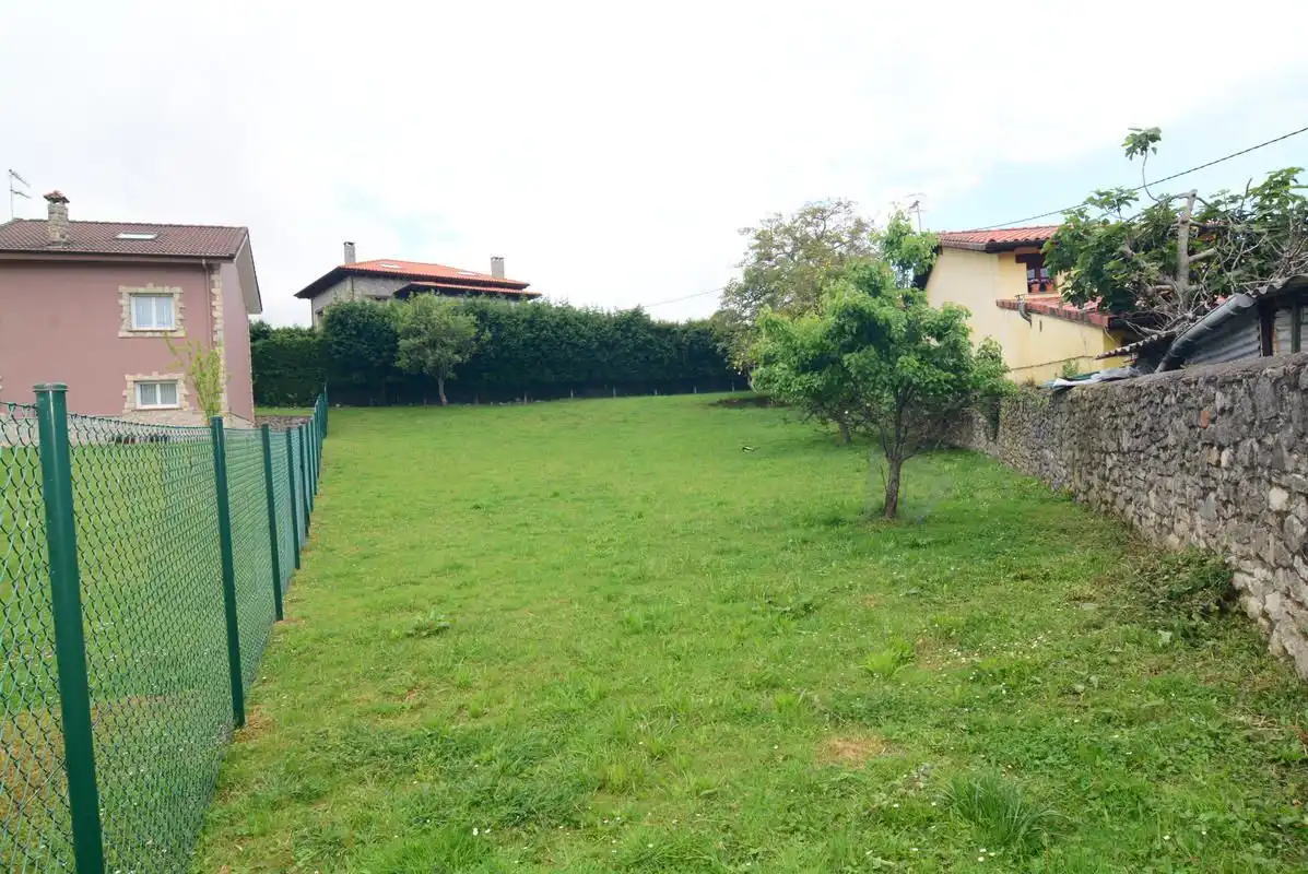 Residential for sale in Llanes