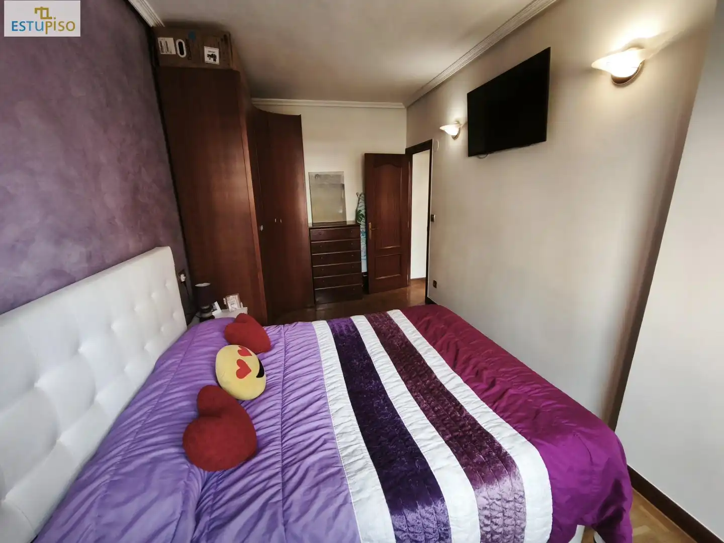 Dormitori de Pis en venda en Vitoria - Gasteiz amb Calefacció, Parquet i Terrassa