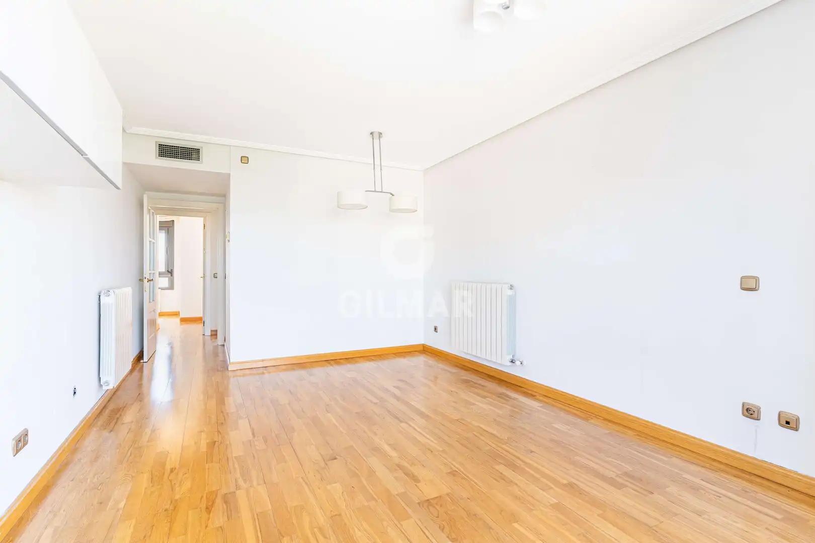 Habitación de Piso en venta en Madrid con Calefacción, Jardín privado y Trastero