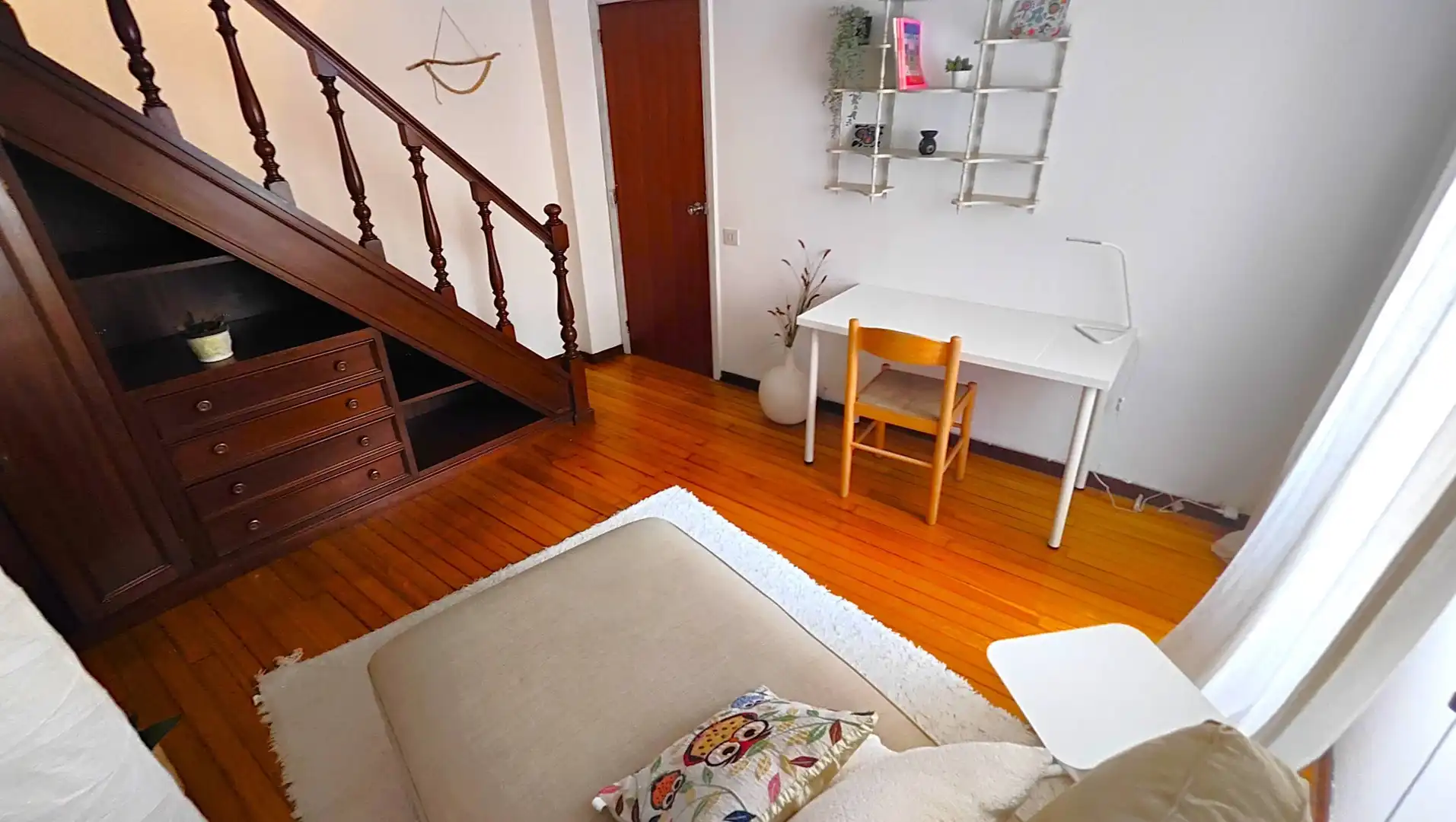 Sala de estar de Piso en venta en Santiago de Compostela  con Trastero y Amueblado