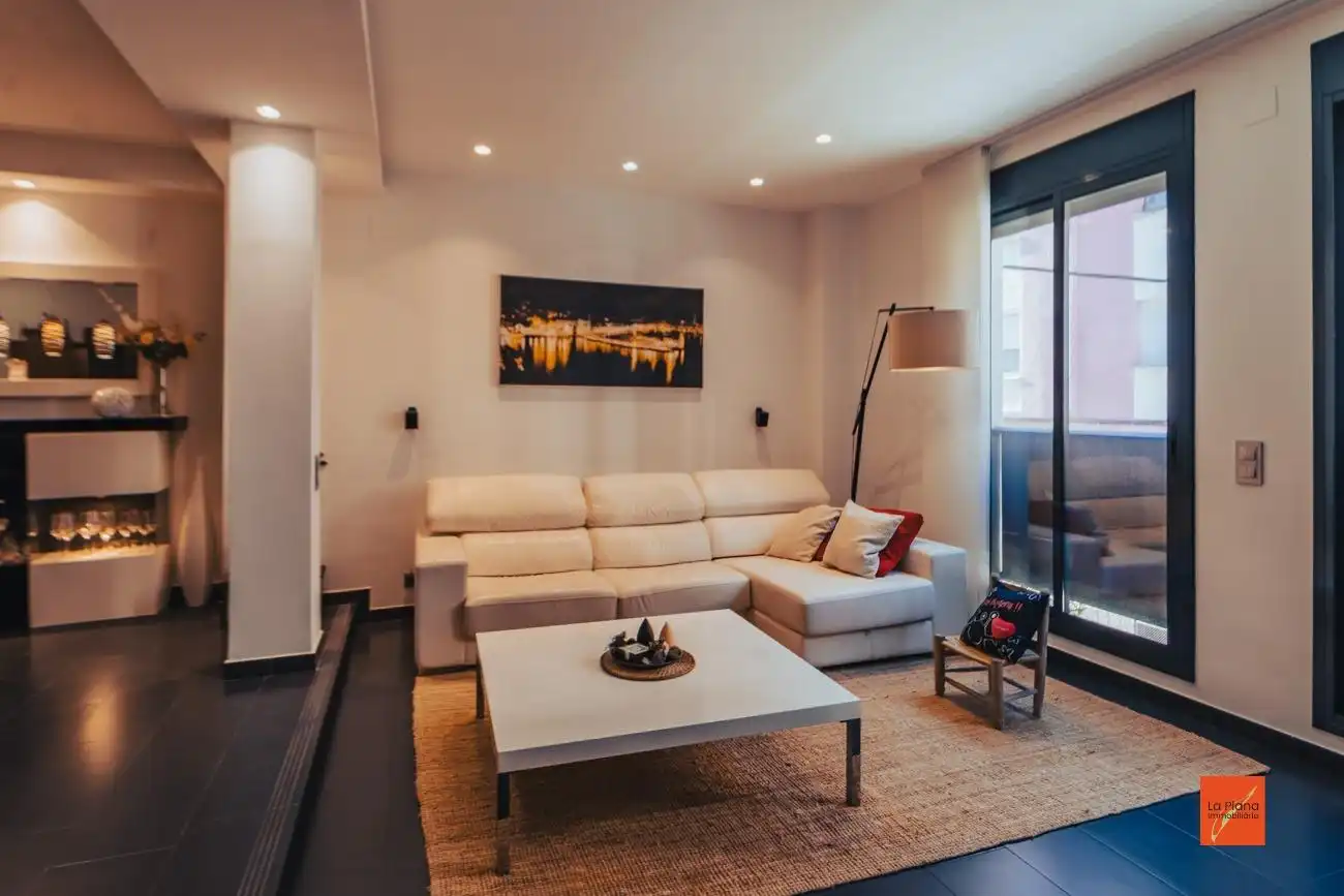 Sala de estar de Casa adosada en venta en Tortosa con Calefacción y Terraza