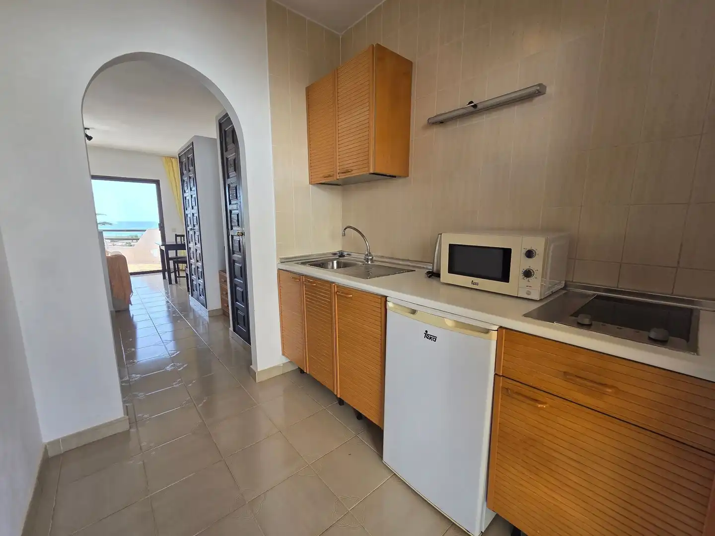 Cocina de Apartamento en venta en Tuineje con Terraza, Amueblado y Piscina comunitaria