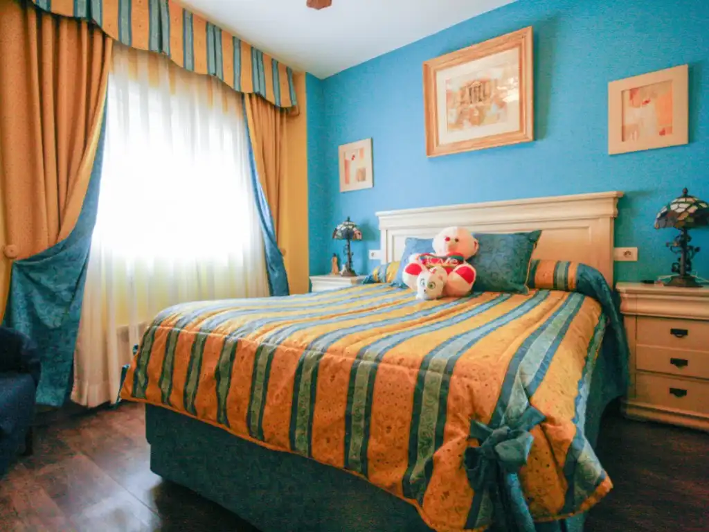 Habitación de Piso en venta en Coín